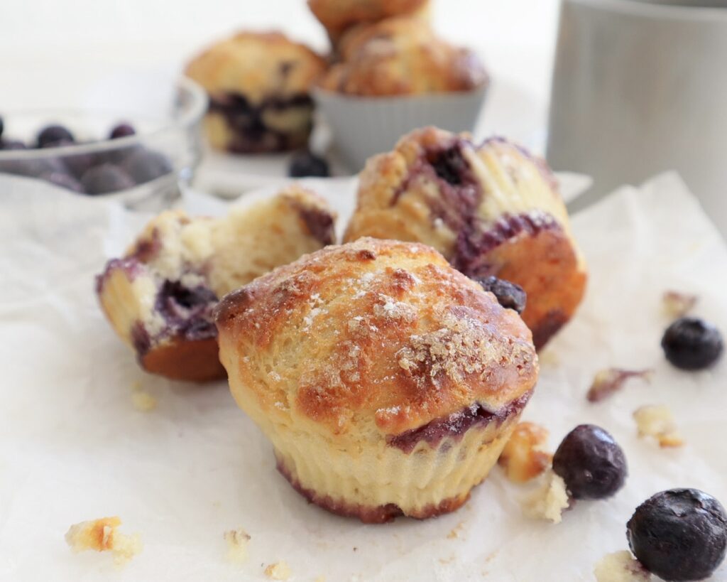 Blueberry Muffins with Brown Sugar Topping