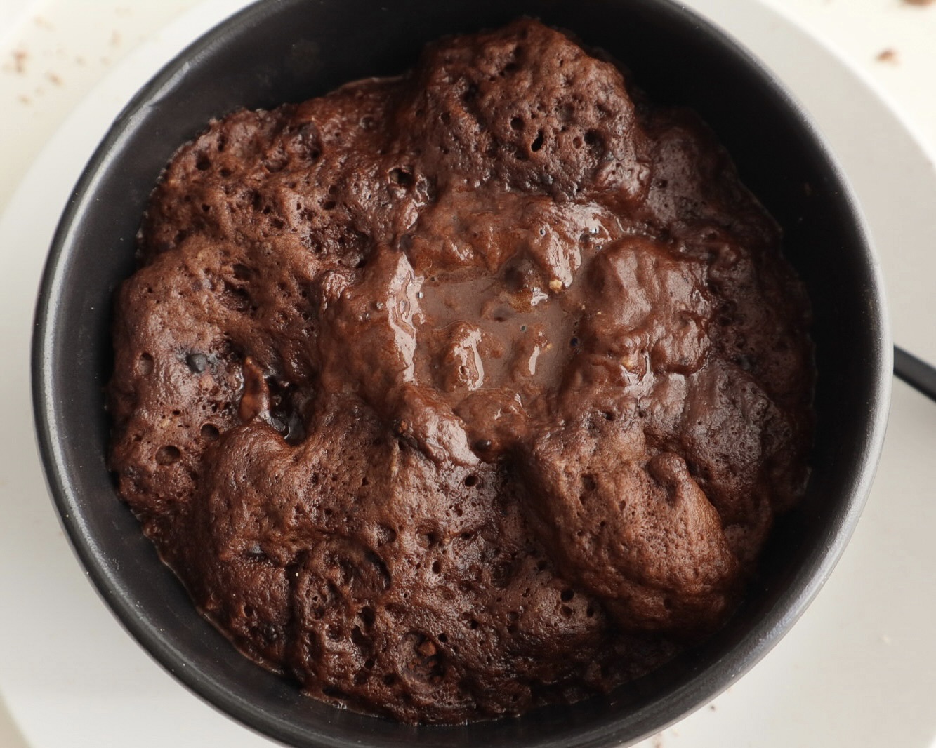 Self saucing chocolate protein mug cake